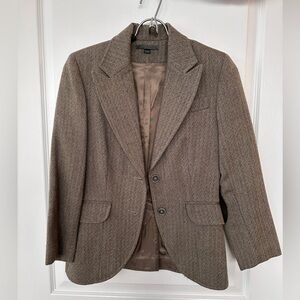 Women’s brown fall blazer/jacket